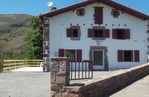 Bidarray House | Gite, very nice single house, splendid view.