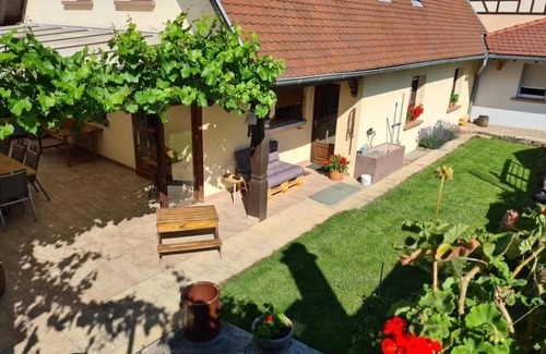 Cleebourg House | Gite Vignoble de Cléebourg