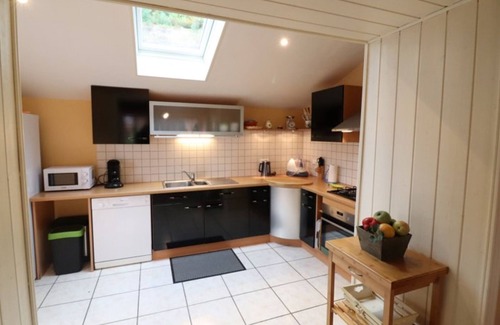 Chataigneraie Cantalienne Cottage | Gite Vitrac, 3 bedrooms, 6 persons