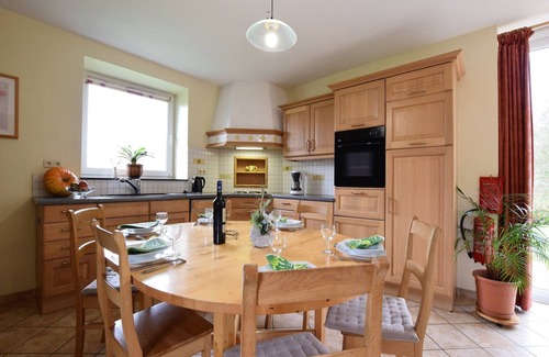 Tavigny Cottage | Gîte with lake view