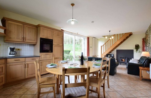 Tavigny Cottage | Gite With Lake View