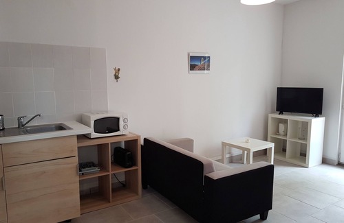 Arles House | GITE WITH SHARED POOL IN THE CAMARGUE