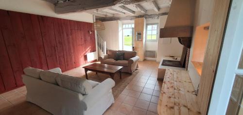 Larressore House | Gite Xotilaenia