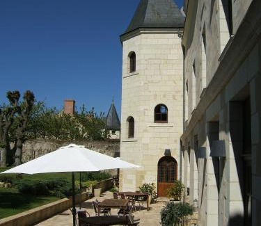 Montreuil-Bellay House | Gites Aubelle - La Maison Aubelle