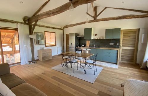 Saint-Lattier Bed & Breakfast | Gites&chambres d hôtes Les granges du Fournel