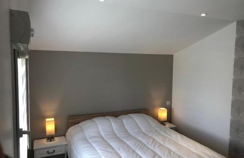 Moreac House | GITES DE KERFETAN