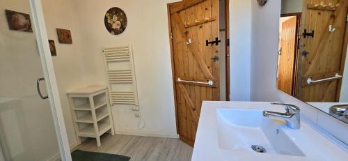 Roz-sur-Couesnon House | Gites Ferme de la Baie