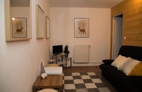 Saint-Leger-les-Melezes Apartment | Gites L'épilobe