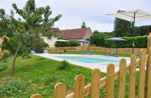 Les Eyzies House | GITES LES 7 ROCHES 6 sleeps at EYZIES DE TAYAC