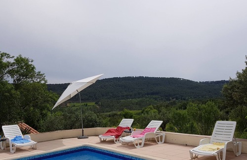 Salernes Cottage | Gites of the hill of Sollies: AZUR