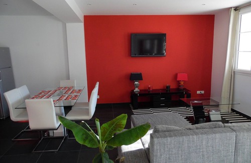 Richerenches Cottage | Gîtes of the House of Ambrine