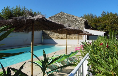 Richerenches Cottage | Gîtes of the House of Ambrine