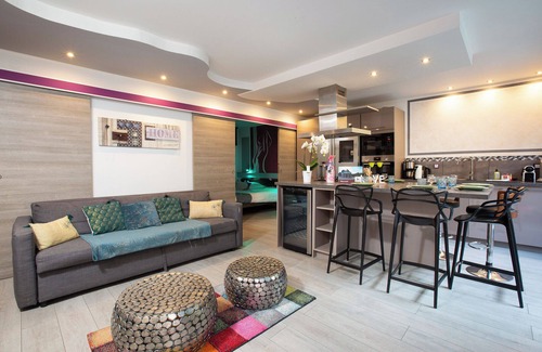 Furdenheim Apartment | Gites Spa Strasbourg Appartement le 14 jacuzzi sauna privé, Gite le 14