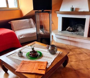 Civita Castellana Apartment | Giustina - appartamento spazioso e tranquillo - parcheggio privato per BICI e auto - su richiesta ammessi animali