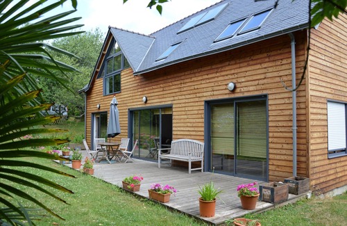 Fouesnant Cottage | Give meaning to your holiday cottage The 'Apples' the countryside to the sea