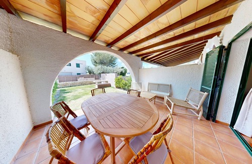 El Perello House | GLADIOLUS LES OLIVERES