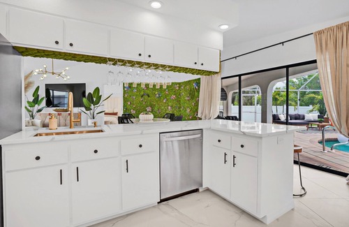 Port Charlotte House | Glamorous 3-Bedroom Villa w/Heated Pool In Sarasota Area.