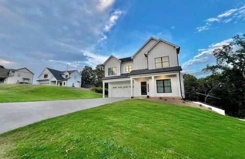 Gainesville House | Glamorous House