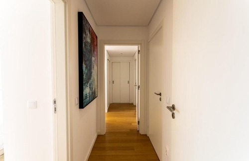 Correeira Apartment | Glamour Apartment With Pool