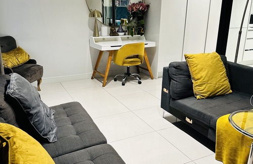 Greater Johannesburg Metropolitan Area House | Glamour Galore @ Ellipse Waterfall City