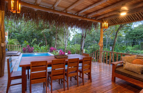 Nosara Cabin | Glamping Treehouse in Nosara very close to the beach