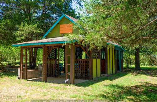 Kedron Cabin | Glamping Cabin 3 - Cozy Retreat