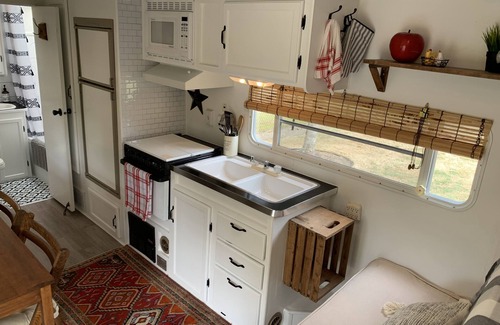 Regional District of Nanaimo House | Glamping Getaway in the country.