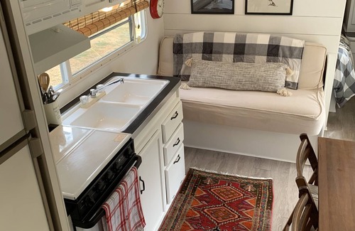 Regional District of Nanaimo House | Glamping Getaway in the country.