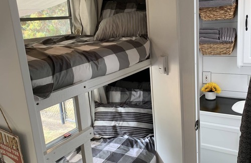 Regional District of Nanaimo House | Glamping Getaway in the country.