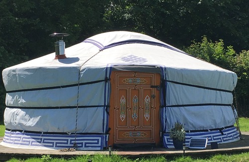 Totnes RV Rental | Glamping in Mongolian yurts in peaceful rural location in South Devon.