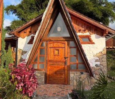 El Penol Ski Chalet | Glamping Montesereno