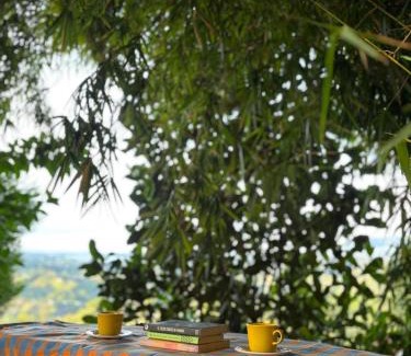 El Penol Ski Chalet | Glamping Montesereno