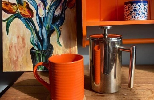 Hartsburg Cabin | Glamping MoonRise Cabin-Serene & Unique off Katy Trail