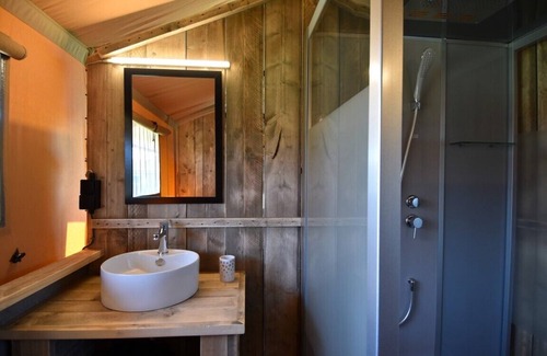 Vleteren Other | Glamping on a farm with all the pro's of a Holiday House.