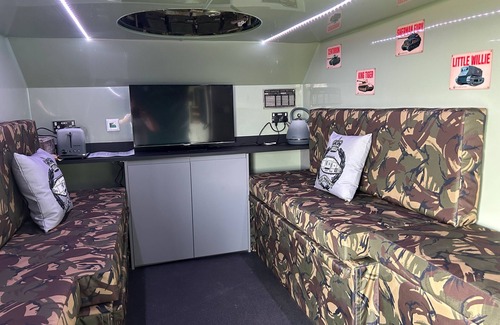 Boston Apartment | Glamping Samaritan tank
