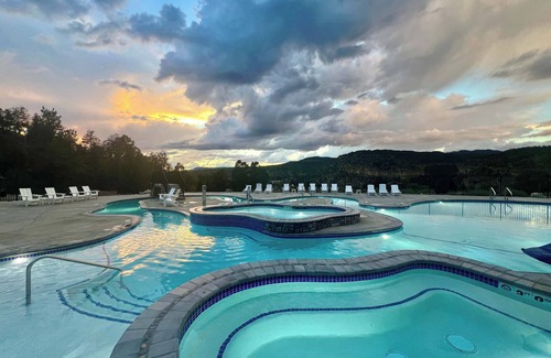 Orderville RV Rental | Glamping Tent #1 near Zion and Bryce Canyon National Park with Heat, AC, and Pri
