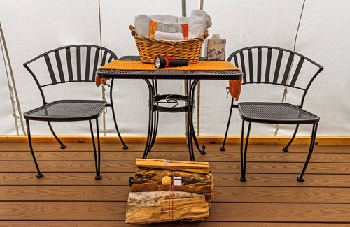 Eastsound RV Rental | Glamping Tent with Westerly Ocean Views - 1 min walk to beach!