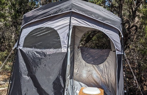 Vanderpool RV Rental | Glamping Tents 1, 2, 3