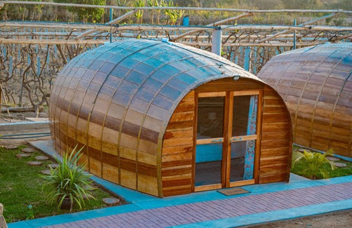 San Juan Bautista RV Rental | Glamping Toneles y Viñedos en la Ruta del Pisco