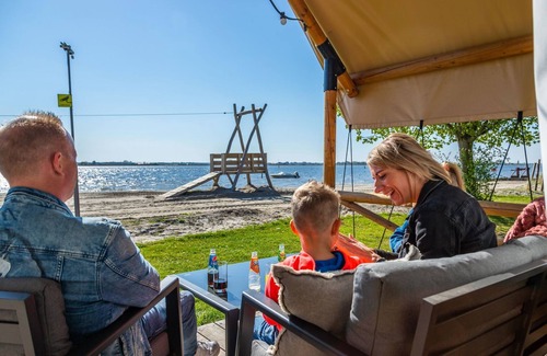 Biddinghuizen House | Glampingtent 6 by Interhome