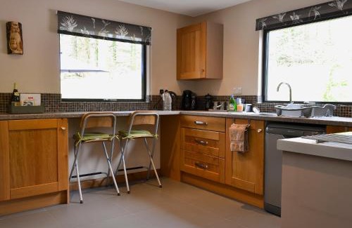 Beddgelert House | Glan-Y-Gors