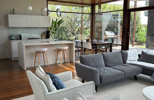 Point Lonsdale House | Glaneuse Getaway