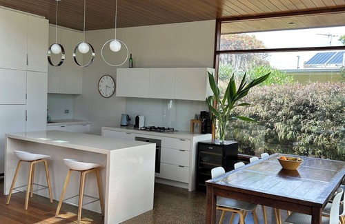 Point Lonsdale House | Glaneuse Getaway