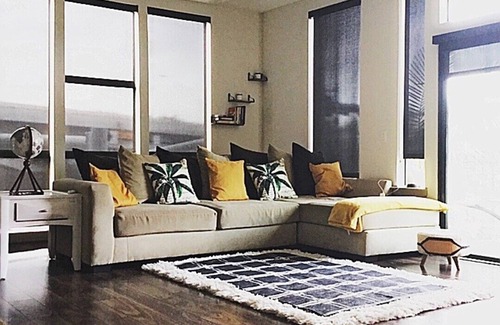 Midtown Apartment | ★ Glass Walls| Heart of Houston | Free Breakfast| Walk-able ★