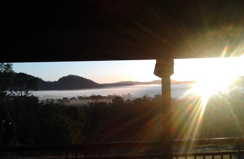Glastonbury House | Glastonbury Country retreat - 20 mins from Gympie