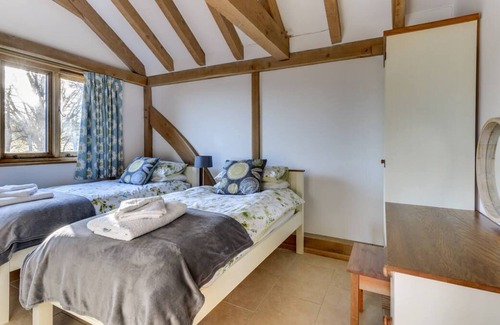 Stone in Oxney House | Glebe Cottage in the beautiful Tenterden