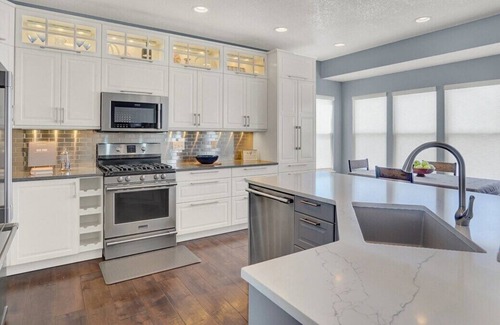 Gleneagle House | Glen Eagle Luxury Home
