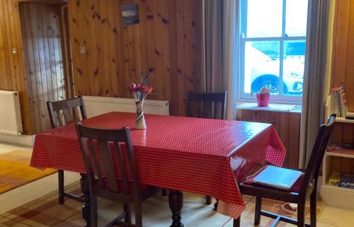 Achachork House | Glen Osdale