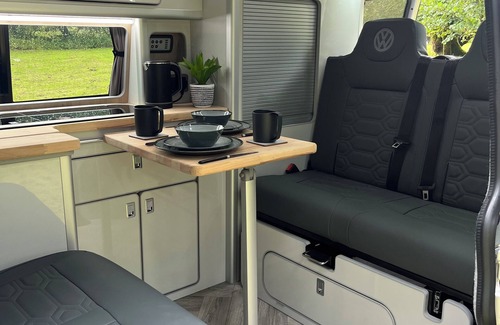 Dunblane House | Glen Roamer VW Campervan – Explore Scotland in Comfort & Freedom