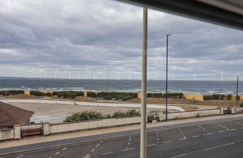 Redcar Cottage | GLENHOLME APARTMENT 3, pet friendly in Redcar
